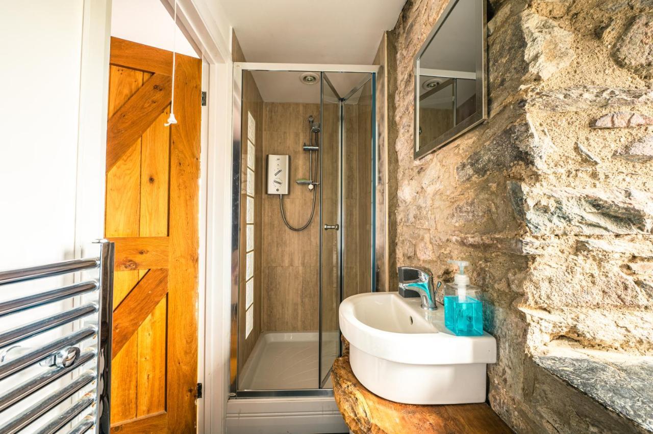 Stunning Converted Granary In Heart Of St Davids Extérieur photo