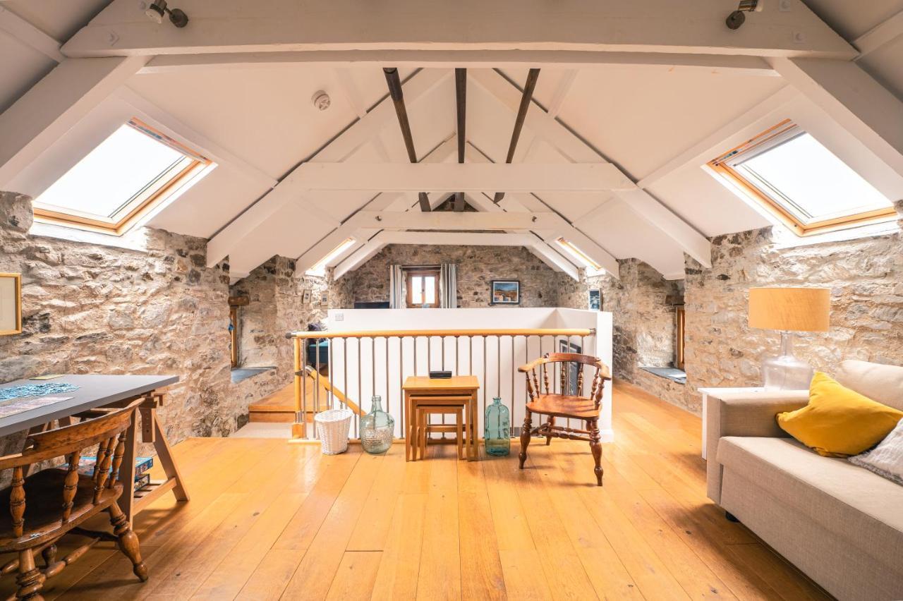 Stunning Converted Granary In Heart Of St Davids Extérieur photo