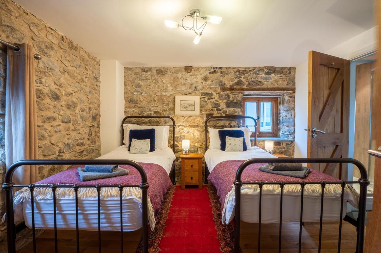 Stunning Converted Granary In Heart Of St Davids Extérieur photo