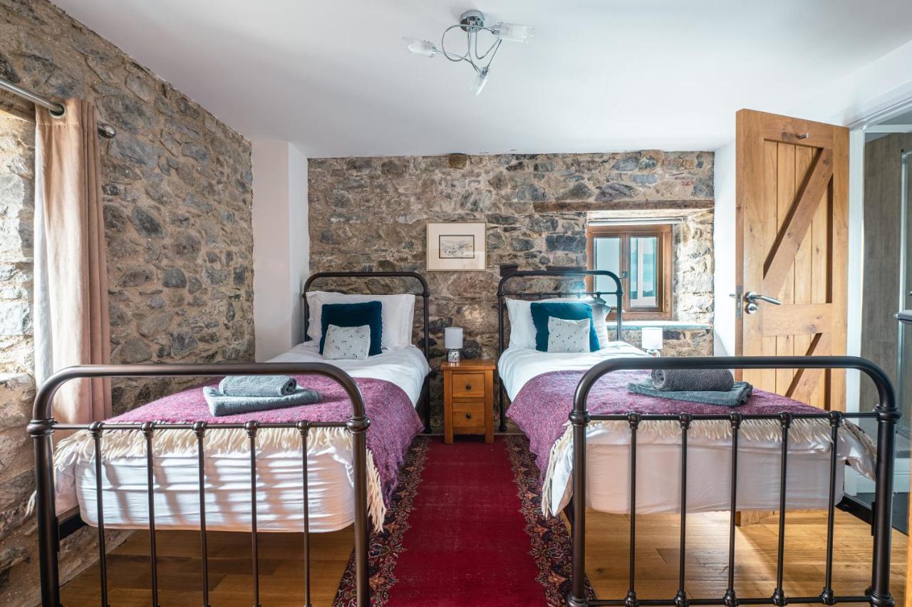 Stunning Converted Granary In Heart Of St Davids Extérieur photo