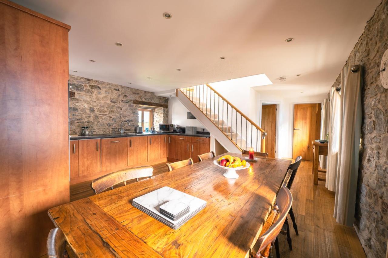 Stunning Converted Granary In Heart Of St Davids Extérieur photo
