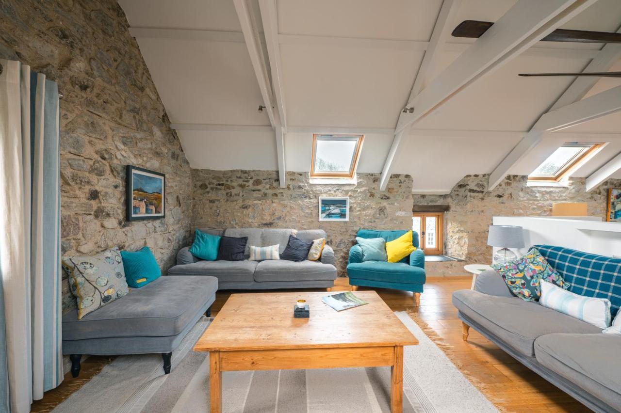Stunning Converted Granary In Heart Of St Davids Extérieur photo
