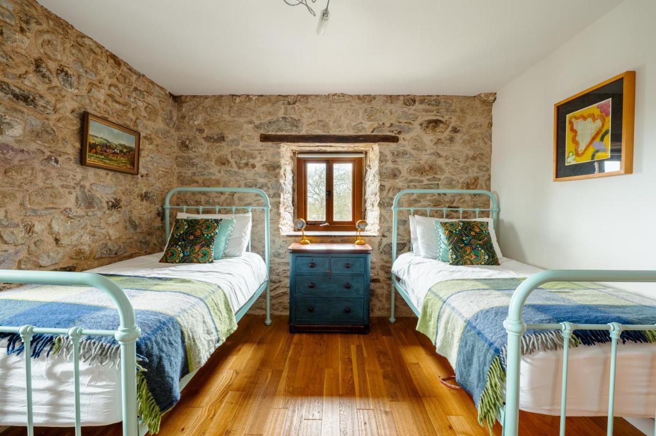 Stunning Converted Granary In Heart Of St Davids Extérieur photo