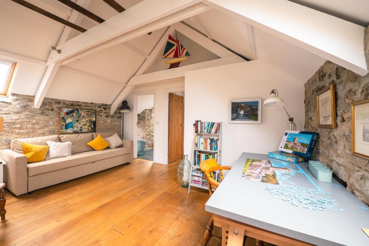 Stunning Converted Granary In Heart Of St Davids Extérieur photo