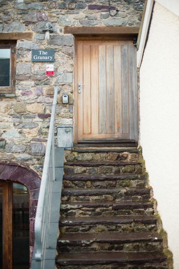 Stunning Converted Granary In Heart Of St Davids Extérieur photo